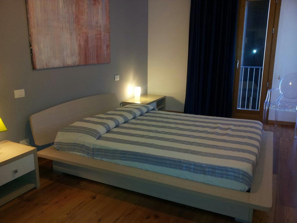 Casakalos Apartments Luxury Vacation Rentals Τράπανι Δωμάτιο φωτογραφία
