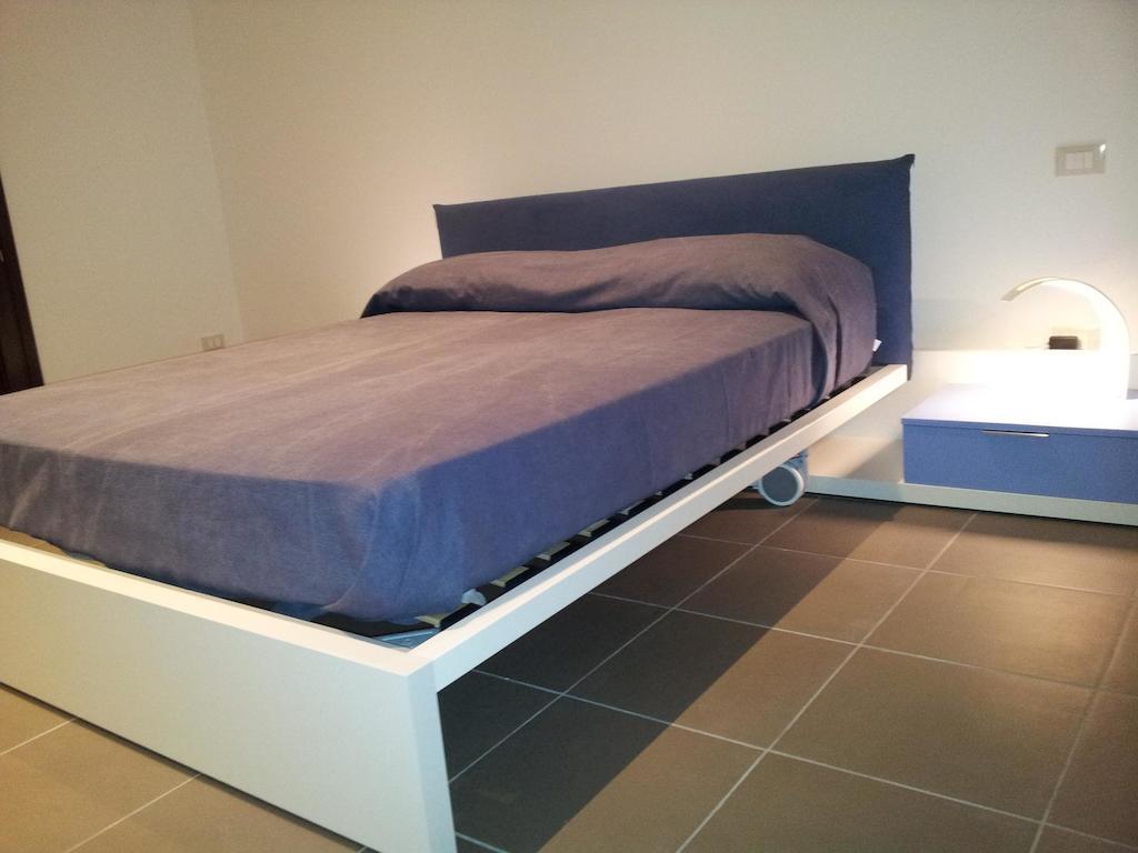 Casakalos Apartments Luxury Vacation Rentals Τράπανι Δωμάτιο φωτογραφία
